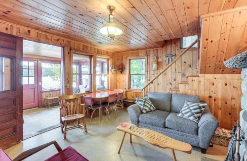 Dedham Maison | Dock, Beach, Views Rustic Green Lake Cottage