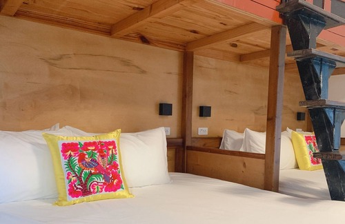 West Central District Maison | Dock Inn Tainan