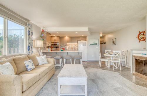 Lincoln City Maison | Dock of the Bay 108