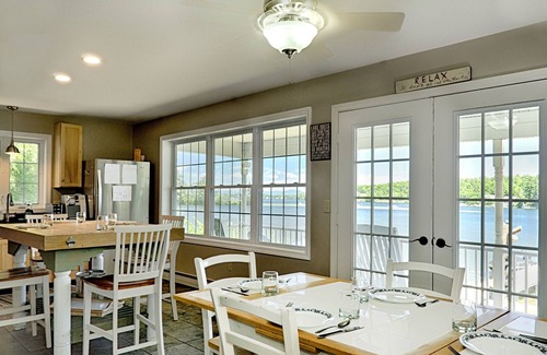 Lochmere Maison | Dog, boat, and family friendly house with private dock on Lake Winnisquam