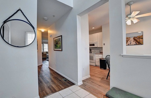 Ocean View Copropriété | Dog Friendly, 2 Bedroom Condo in Bear Trap Dunes! Sleeps 6, WIFI, shuttle to the beach, Community Pool, Tennis, and more!