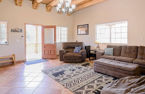 Taos Maison | Dog-friendly adobe with mountain view, foosball, hammocks, grill, WiFi, & W/D