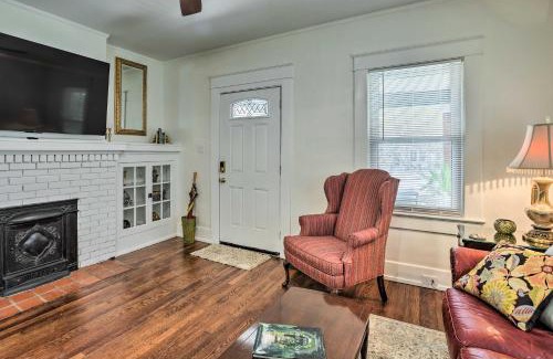 Forest Park Maison | Dog-Friendly Bungalow 1 Block to Avondale Dining!