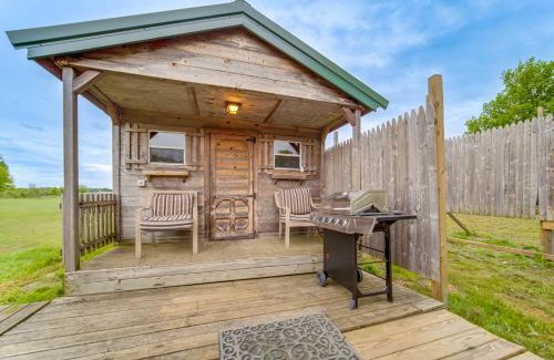 Westford Appartement | Dog-Friendly Cabin Near Pymatuning Lake!