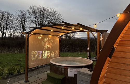 Dwyran Cabine | Cabine-Salle de bain privée séparée-Vue sur la campagne-Lawd