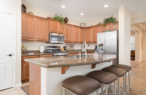 Fox Crossing Maison | Dog-friendly elegant home with classic finishes, enclosed yard & grill