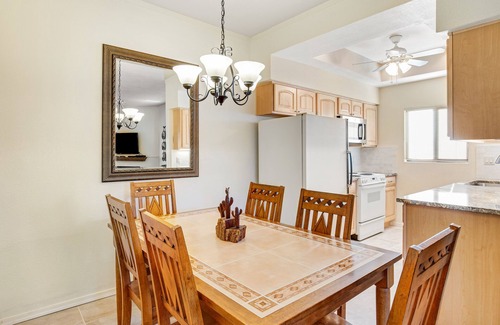 Skyline Bel Air Estates Copropriété | Dog-friendly, ground-floor condo with mountain view, fireplace, pool & hot tub