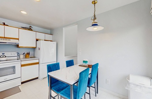 South Bethany Harbor Maison | Dog-friendly house with bay views, spacious layout, & family-friendly amenities