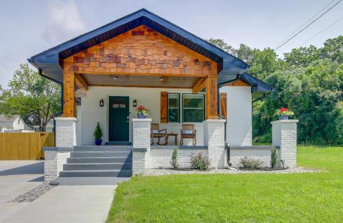 Jackson Maison | Dog-Friendly Jackson Home Near Downtown Hub!