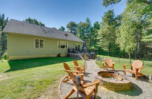 Twin Lake Maison | Dog-Friendly Twin Lake Rental 1 Mi to Lake Access