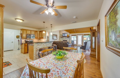 Wills Point Maison | Dog-Friendly Wills Point Home w/ Grill on 10 Acres