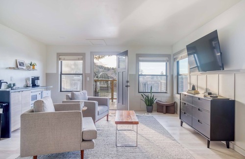 Nehalem Maison | Dog OK, Riverview, Beach Nearby, Fire Pit