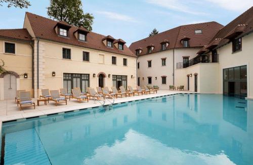 Jouy-en-Josas Hôtel | Dolce by Wyndham Versailles - Domaine du Montcel