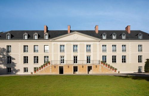 Jouy-en-Josas Hôtel | Dolce by Wyndham Versailles - Domaine du Montcel
