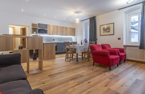 Predazzo Appartement | DolomiApartments - Appartamenti Campanil 1 e Campanil 2
