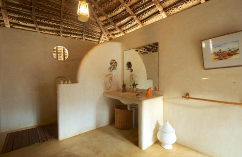 Etalai Station Balnéaire | Dolphin Beach Resort