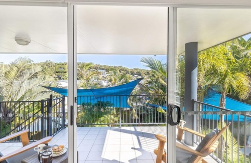 Salamander Bay Maison | Dolphin Lagoon, 196 Soldiers Pt Rd - Luxury Escape