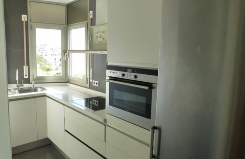 Costa Dorada Appartement | Dolphin - Sea front apartment - 4 pax