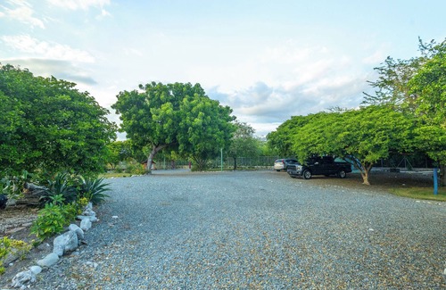Las Charcas Maison | Dolphin Village Beach Front Ocoa Bay