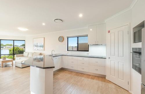 Yamba Maison | Dolphin Waters - Waterfront Delight