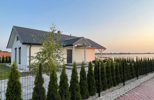 gmina Przykona Maison | Dom nad jeziorem obok Uniejowa
