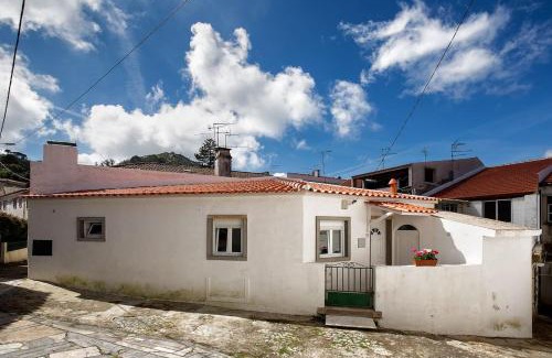 Sintra Maison | Dom Pipas Houses - Batista & Marcelino Lda