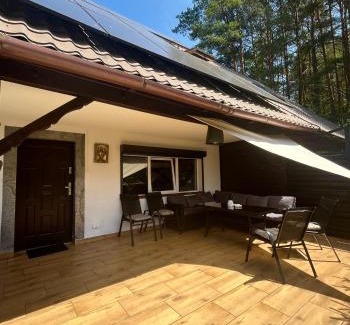 Chojnice Maison | Dom pod świerkiem