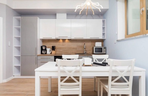 Kolczewo Maison | Appartement Posejdon C au sous-sol avec 1 chambre à coucher, jacuzzi et sauna