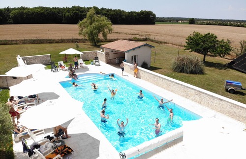 Saint-Pierre-d'Amilly Maison | Domaine de Pégon -gite 2A Le Mignon