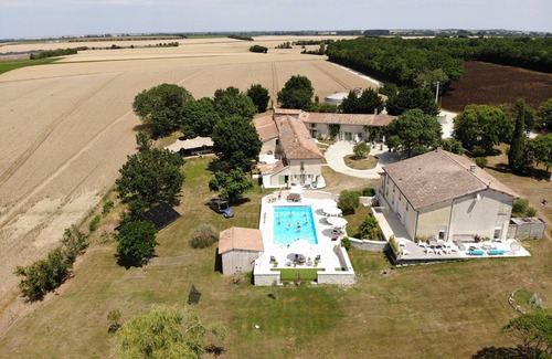 Saint-Pierre-d'Amilly Maison | Domaine de Pégon -gite 2A Le Mignon