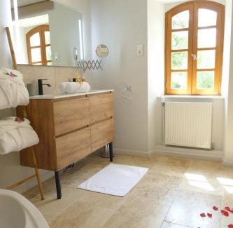 La Celle-sous-Gouzon Lit Et Petit-Déjeuner | Domaine D'Issac