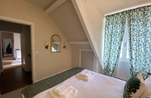 Mirepoix Autre | Manoir au Domaine de Bize au parc avec piscine et jacuzzi