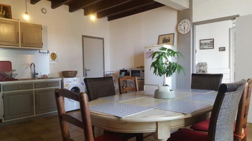 Saint-Pierre-d'Aurillac Maison | Domaine de la belle Lurette