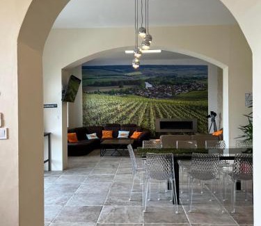 Mardeuil Lit Et Petit-Déjeuner | Domaine-de-la-Borde à Epernay
