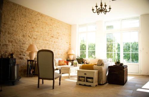 Sanxay Maison | Domaine De La Briouse - Pavillon