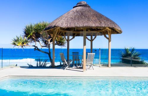Souillac Villa | Domaine de la Falaise private villa