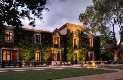 Carcassonne Maison | Domaine de la JASSO, Demeure de grand luxe au pied de la Cité de Carcassonne, piscines et parc animalier