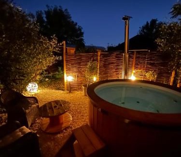 Vitrey-sur-Mance Appartement | Domaine de la Mance - Maisonnette avec cheminée