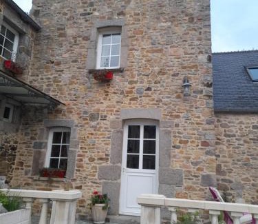 Benoitville Maison | Domaine de la Tour carrée - 3 Chambres