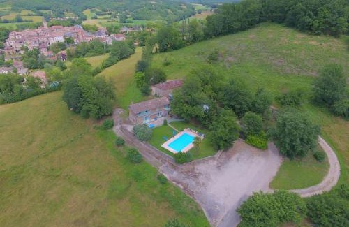 Villeneuve d'Aveyron Maison | Domaine de lavade