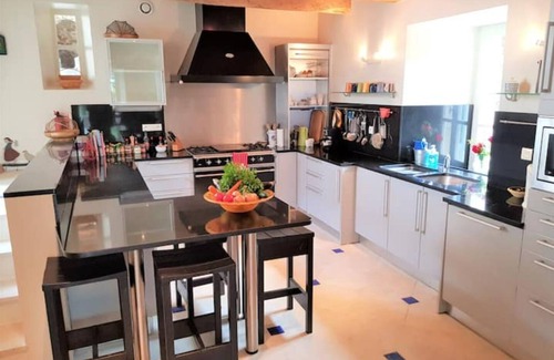 Trevien Maison | Domaine de Lesquilourié, Cordes-sur-Ciel