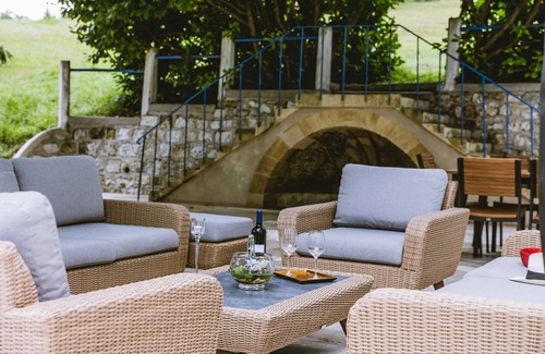 Bergerac Villa | Domaine de Pérenard, un domaine de 26 hectares et une villa rénovée de 230m².
