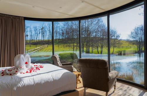 Saint-Jean-de-Trezy Hôtel | Domaine de Rymska & Spa - Relais & Châteaux