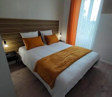 Fontaines-d'Ozillac Appartement | Domaine de Zely