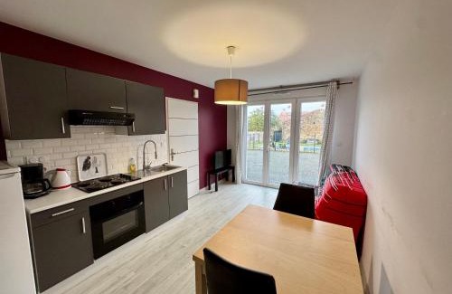 Vendrennes Appartement | Domaine des 5 Roses - Rose Rouge