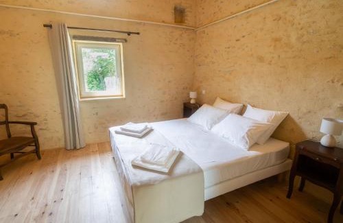 Saint-Martin-Lalande Maison | Domaine des Périès - Chambres d'hôtes