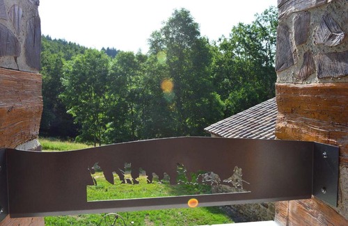 Chateldon Maison | Domaine des Terres du Milieu/Gîte de cul de sac