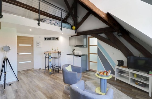 Petit Moisenay Appartement | Domaine des Trois Chateaux