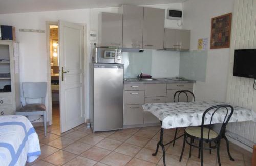 Galargues Maison | Domaine du bois gîte Marion