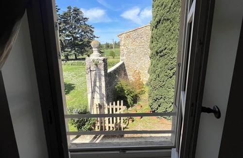 Cleon-d'Andran Maison | Domaine en Drôme Provençale - Charme et Histoire